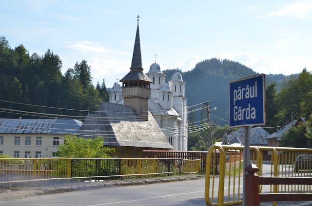 In Rumänien gibt es sehr viele Kirchen- Etappe geführte Motorradtour nach Rumänien mit Käpt'n Eddy